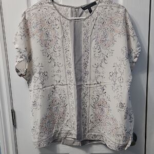 BCBGMaxazria Top.  100% Silk Size Large